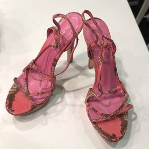 BCBG Pink 💕Snakeskin 🐍 Print Platform Sandals